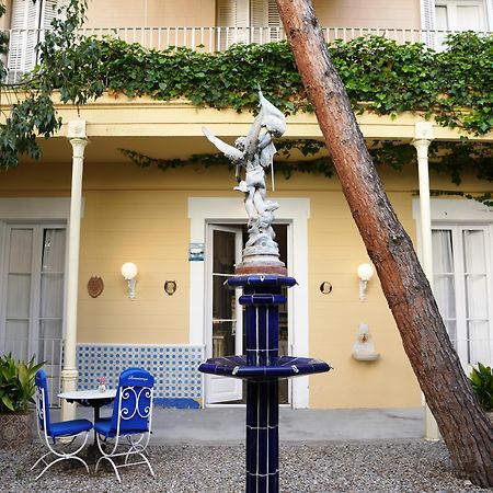 Hotel Medium Renaixenca Sitges Exterior photo