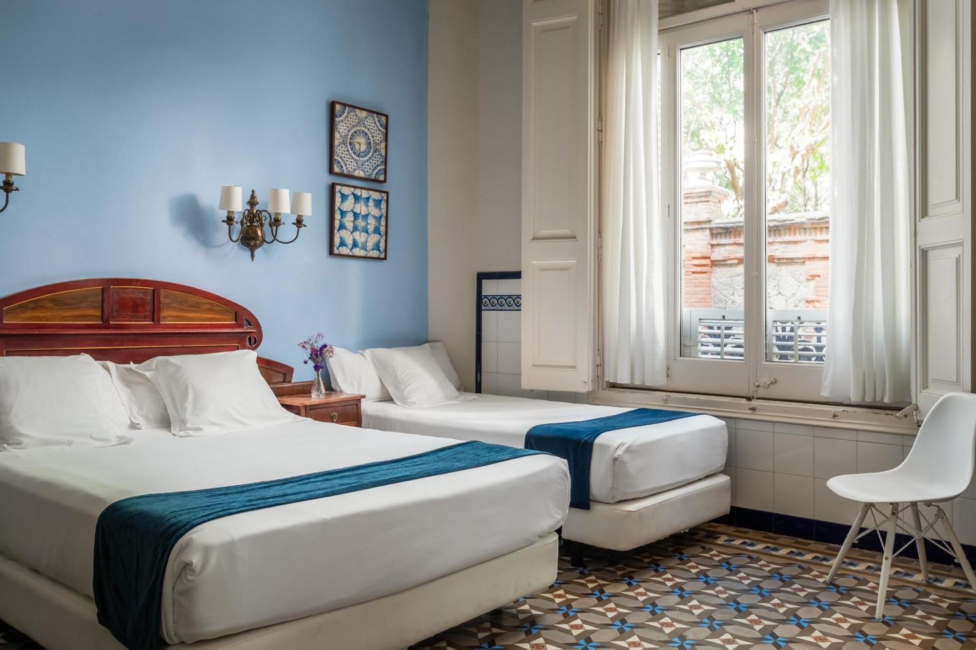 Hotel Medium Renaixenca Sitges Room photo
