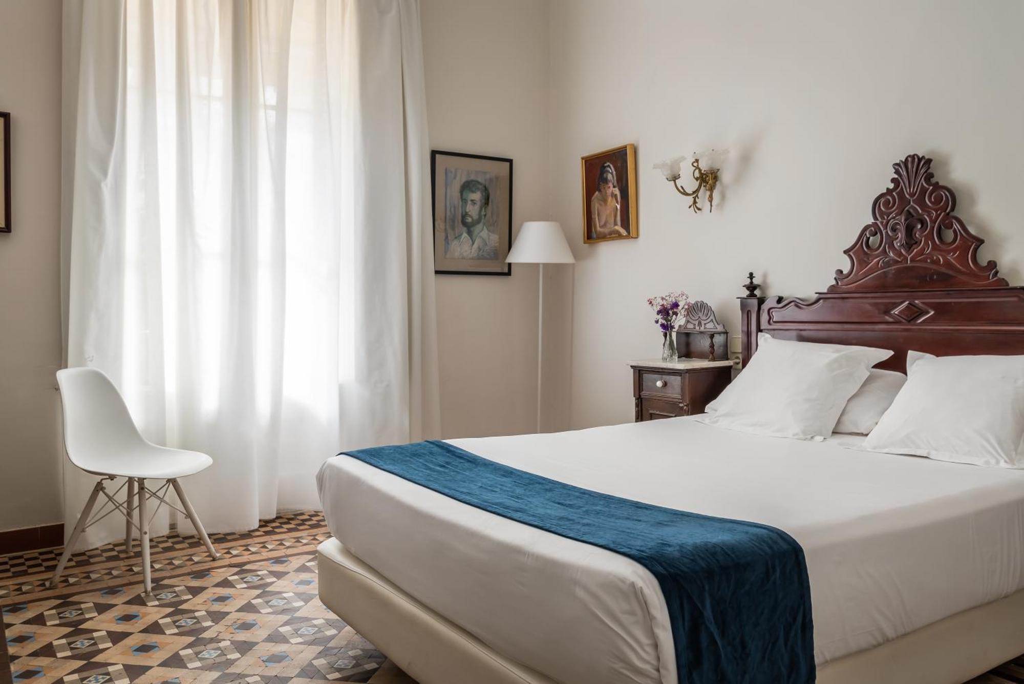 Hotel Medium Renaixenca Sitges Room photo